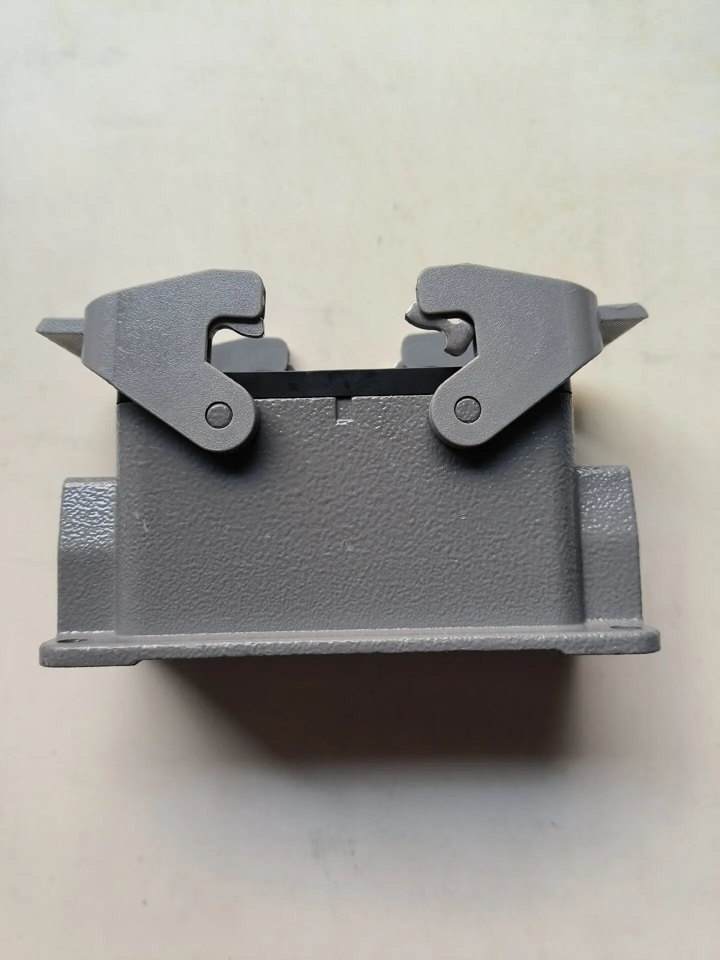 

19300161231 09300241270 19300240273 19300240232 19300241271 09300101231 HARTTING HEAVY DUTY CONNECT