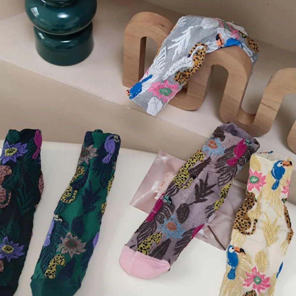 5 Pair Soft Casual Lady Socks Personality Street Style Women Socks Set Cartoon Animal Autumn Winter Fashion Flowers Home Socks