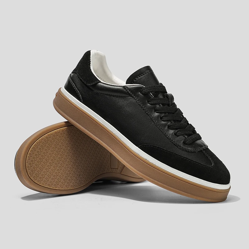Men Retro White Skateboard Shoes Lace Up Casual Sneakers Mixed Color Patchwork Flat Rubber Sole Daily Walking Footwear