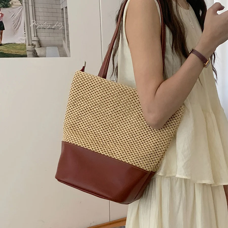 レトロな透かし彫り草-pu織りバッグ大容量パッチワークトートバッグ女性ショルダーラージバッグ夏休みスタイルビーチバッグ