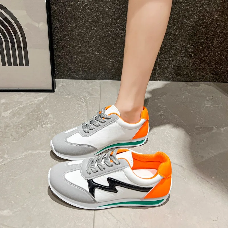 

2025 Women Sneakers Autumn New Female Skateboard Casual Shoes Comfortable Platform Elegant Fashion Sneakers Women