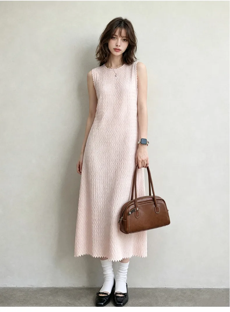 Miyake Plissee-Kleid, Damen, ärmelloses Midikleid, strukturiert, lockere Passform, elegant, lässig, Sommermode, Vintage-Stil, schicker Look – Detail 4