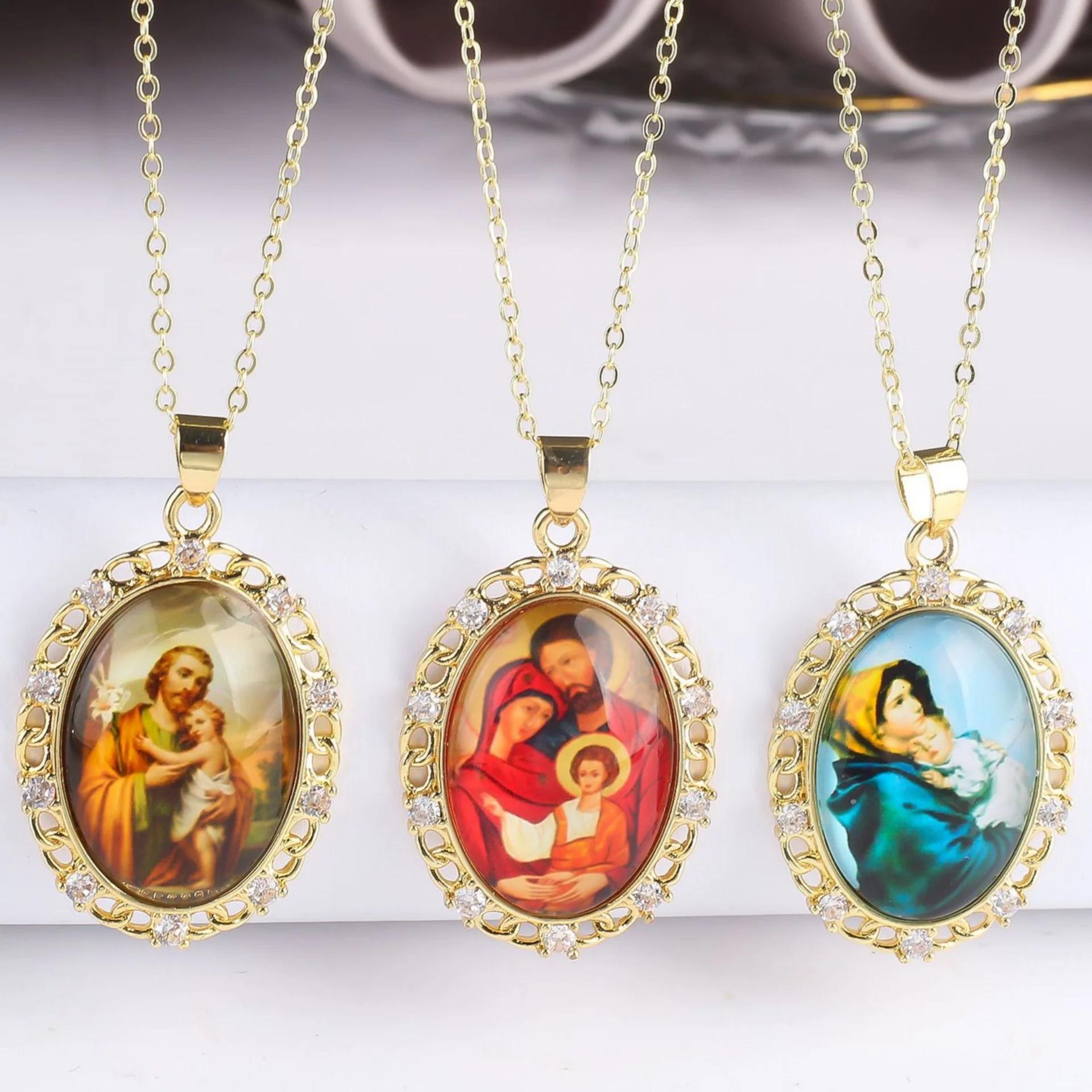 

1 Piece Jewelry Necklace Copper Micro Inlaid Zircon Oval Religious Figure Clavicle Chain DIY Bracelet Necklace Pendant Wholesale
