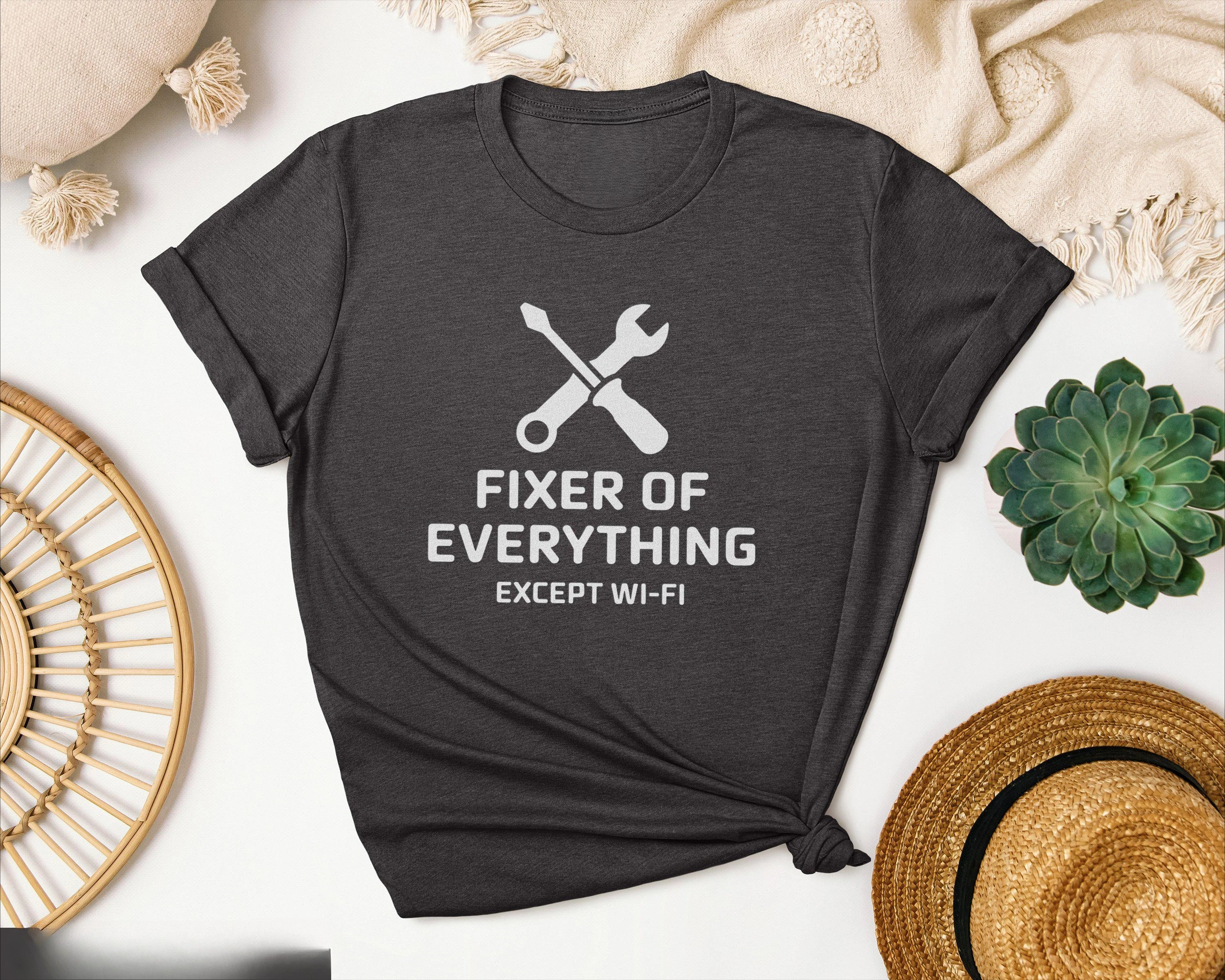 

Universal Repairman Graphic Printing Summer Luxury Brand Pure Cotton Men's and Women's T-shirts Short-sleeved Fashion Clothing