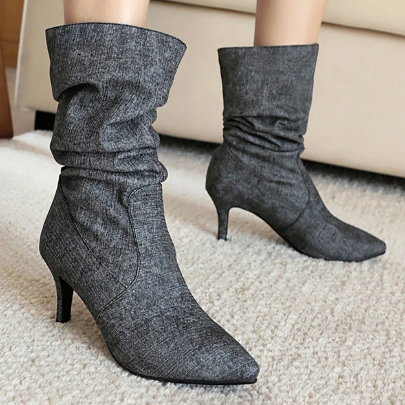 

Джинсовые ботильоны большого размера 48, женская весенняя обувь, новые плиссированные высокие каблуки, серые, синие короткие ботинки, обувь для вечеринок, новинка 2025 г.