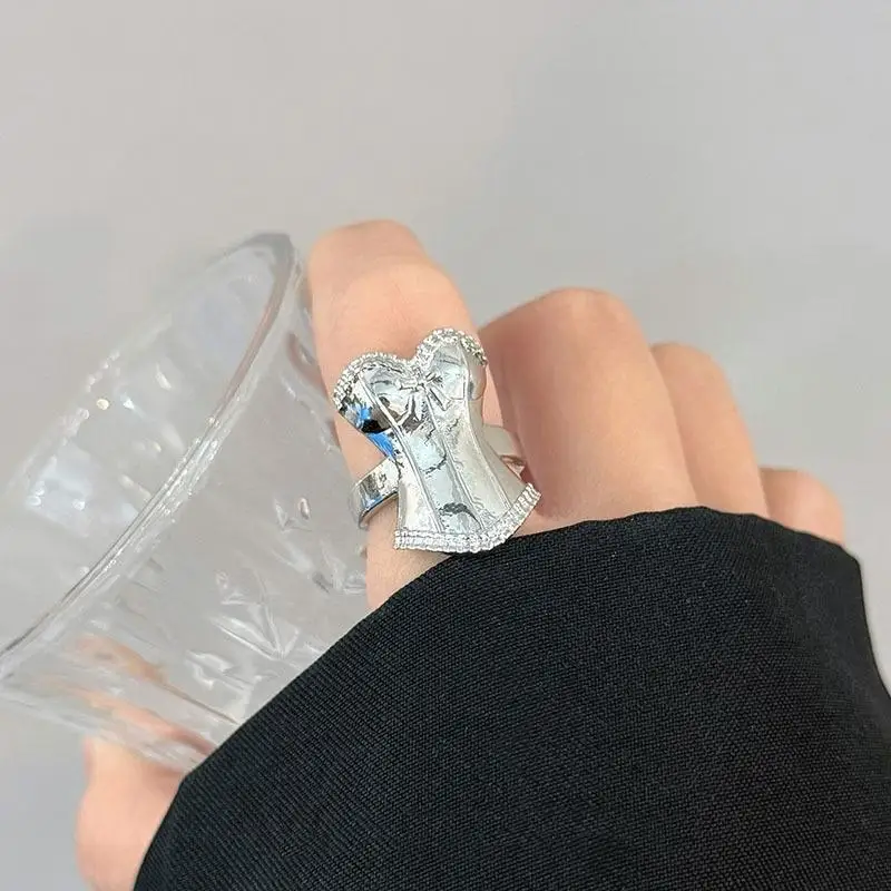 Fashionable Korean Sweet Princess Dress Ring Creativity Metal Skirt Edge Ring Gentle Ring Elegant Hand Jewelry Accessories Gifts