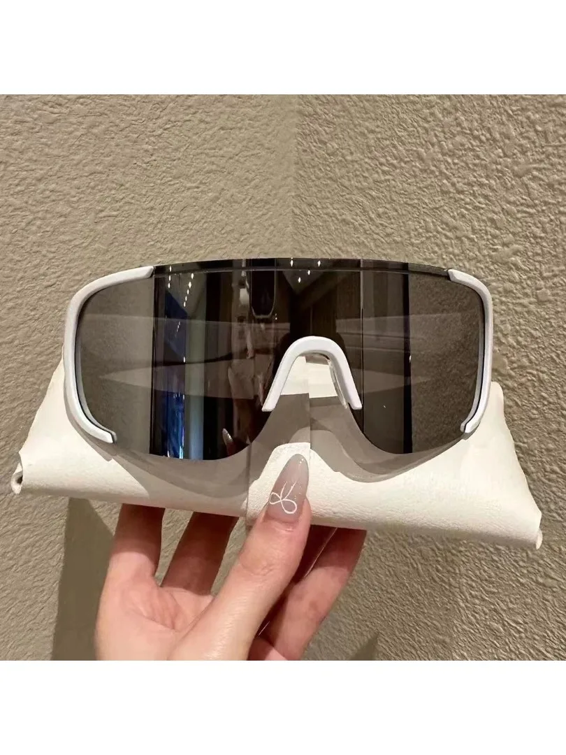 AliExpress MOYOKA 2025 Y2K Style Cycling Sunglasses Windproof Glasses for Men Women Retro-Reflective Sheeting Lens Road Riding Sport Glasses