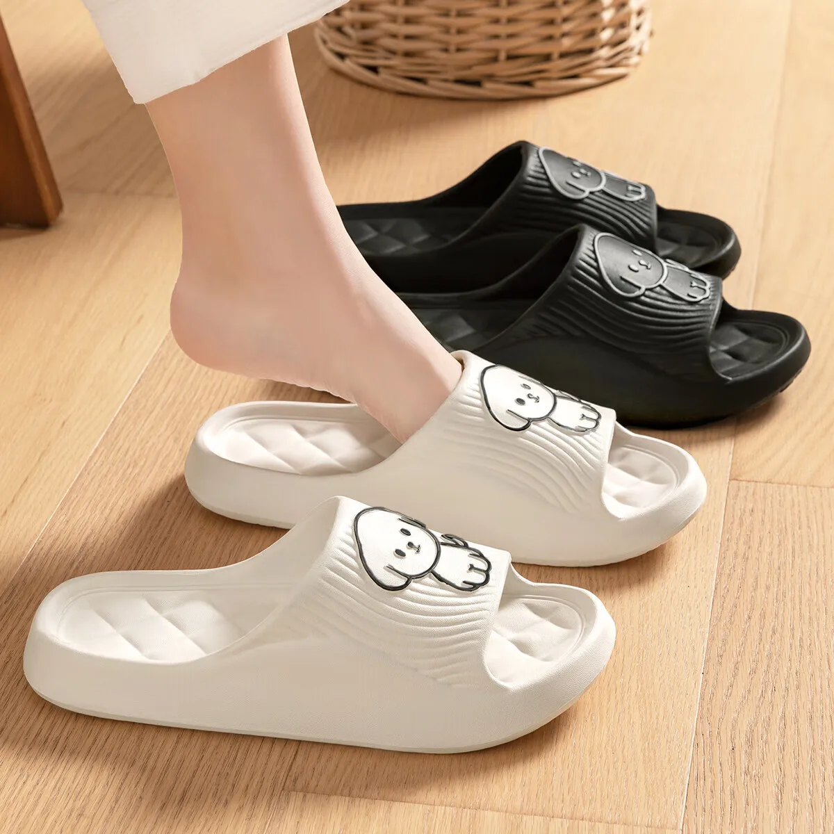 Eva Thick Platform Cloud Slippers para Mulheres, Sola Macia, Slides de Travesseiro, Sandálias de Praia, Antiderrapante, Banheiro, Sapatos de Casa, Verão, 2022