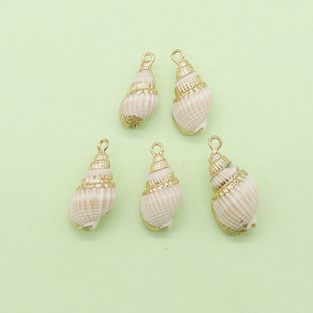 Natural Conch Sea Shell Cowrie Pendant Ocean Beach Bohemia Jewelry Accessories Phnom Penh Charms for Jewelry Making DIY Necklace