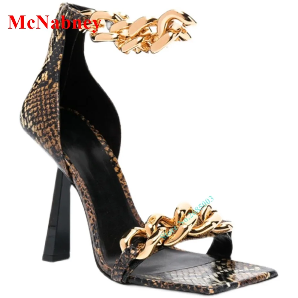 

2024 Summer Square Toe Women's Sandals Metal Chain Ankle Straps Back Zipper Sandal Women Shoes Stiletto Heel Sexy Party Designer