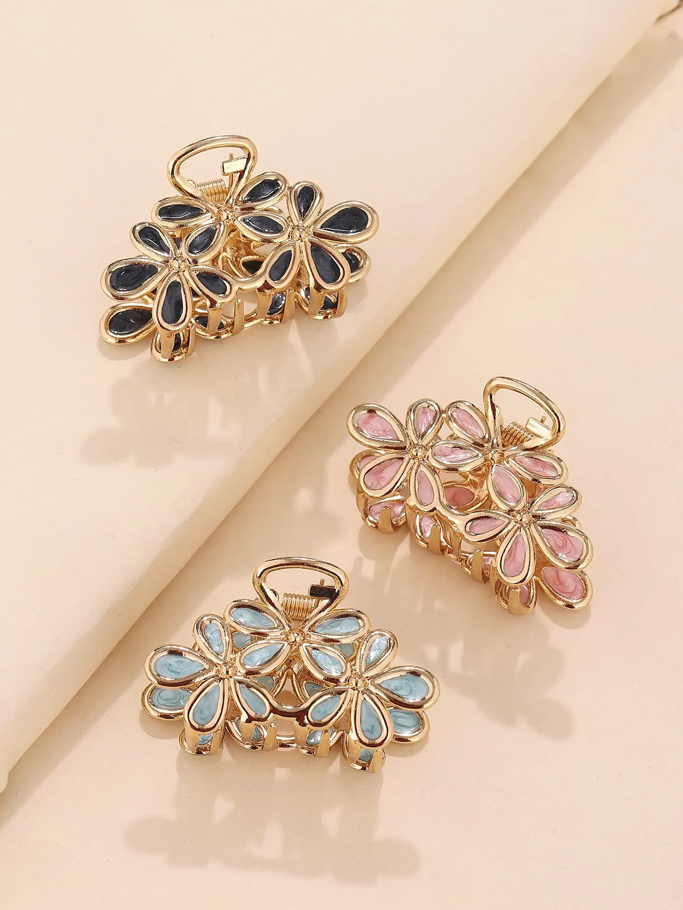 

3pcs Flower, Faux Pearl & Oil Drop Hair Claw Clips Elegant Hair Jaw Clip Hair Clamps Hair Clutch Hair Claw Clip Fall Winter Hair Clip Hair Accessories For Women For Vacation Outfits Woman Summer Vacay Hair Clips