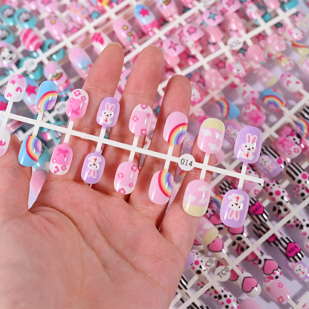 24Pcs/Strip Cartoon Kids False Nails Children's Wearable Full Cover Short Nail Tips Kawaii Acrylic Rainbow Rabbit Fake Nails #3*