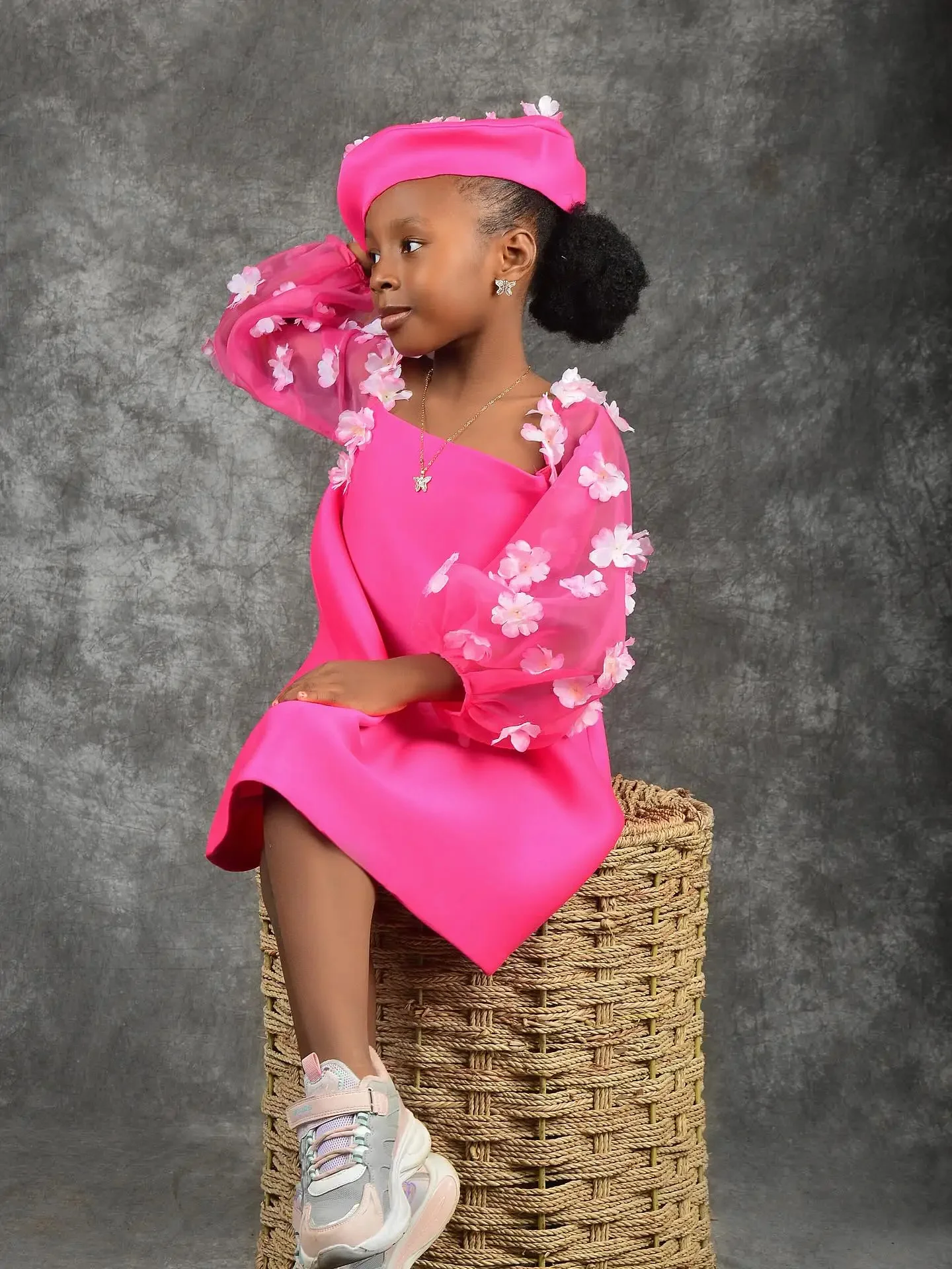

Simply Satin Customized Flower Girl Dresses For Wedding Long Sleeve A-LINE Girl's Birthday Party First Communion Ball Gowns