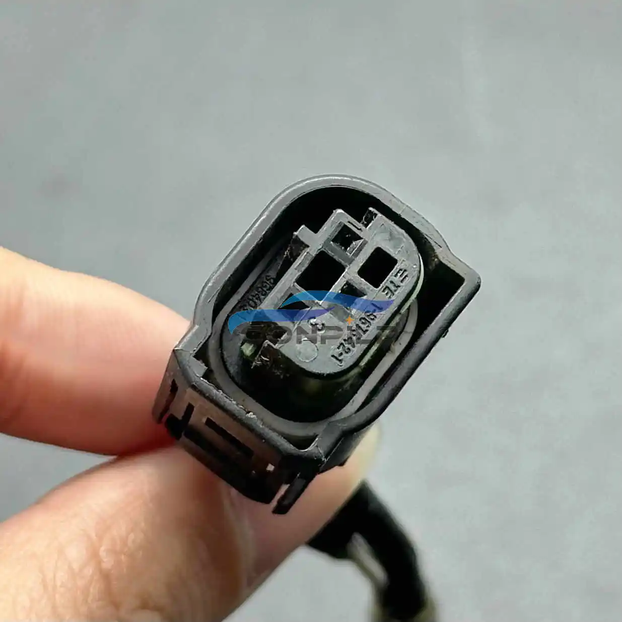 

1pc for BMW Benz C200 Air Conditioning A/C Pressure Switch Sensor Plug 3PIN cable wire line