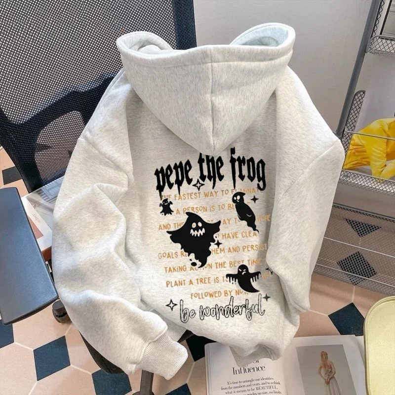

A Heavyweight American Halloween Ghost Hooded Sweatshirt for Men and Women in The Autumn and Winter Oversized, Laid-back Style