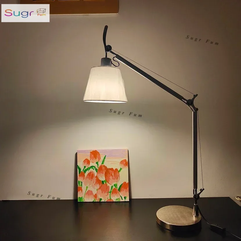 

Телескопическая лампа с поворотным кронштейном. Дизайнерская прикроватная лампа для чтения в спальне.