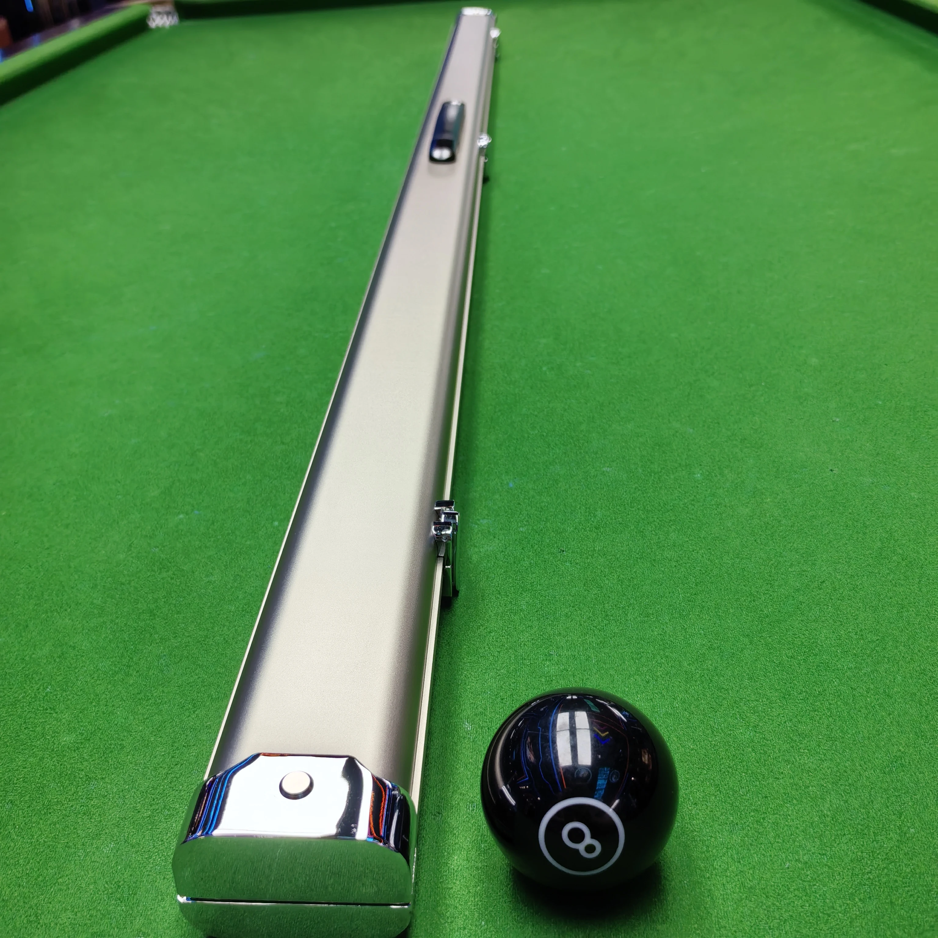 

Billiards Club Box Through Rod Box Aluminum Alloy Billiards Club Protection Box Single Rod Box