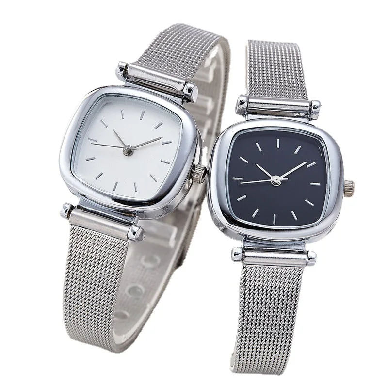 Retro Vintage Montre Ladies Quartz Wrist Watch Square Dial Watch for Women Students Simplified Netbelt Watch Relojes Para Mujer