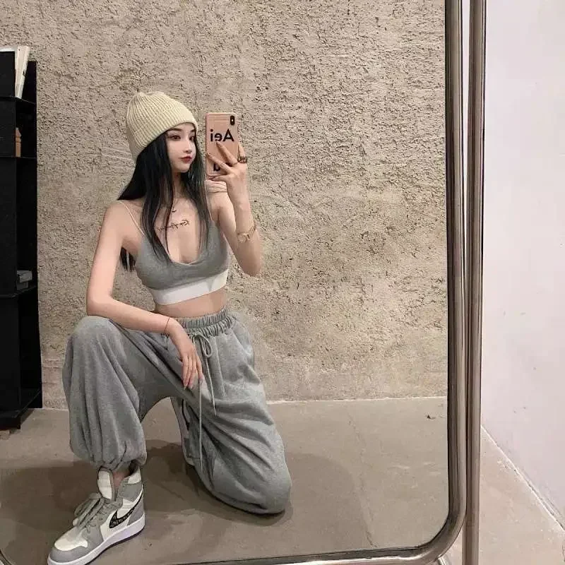 Sweatpants للنساء لربيع وصيف موضة كورية جديدة سراويل رياضية كبيرة الحجم بنطلون أسود للركض ملابس الشارع الشهير طقم مكون من قطعتين