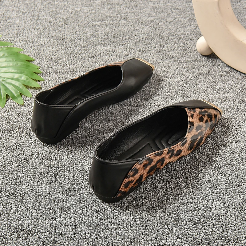 Leopardo Donne Sexy Sandali Scarpe Estate Punta Quadrata Appartamenti Designer 2024 Tacchi Bassi Superficiali Mocassini Zapatos Femme Ufficio Barca