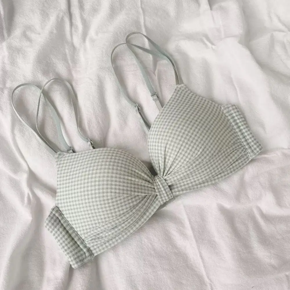 

Comfortable Lattice Wireless Bra Bowknot Shockproof Brassiere for Women Traceless Close-fitting Seamless Deep V Bras Yoga
