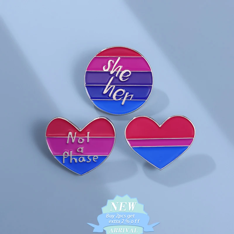 Love And Pride Enamel Pin Heart Shaped Flag LGBT Brooches Lapel Backpack Badge Homosexual Asexuality Bisexual Jewelry Gift