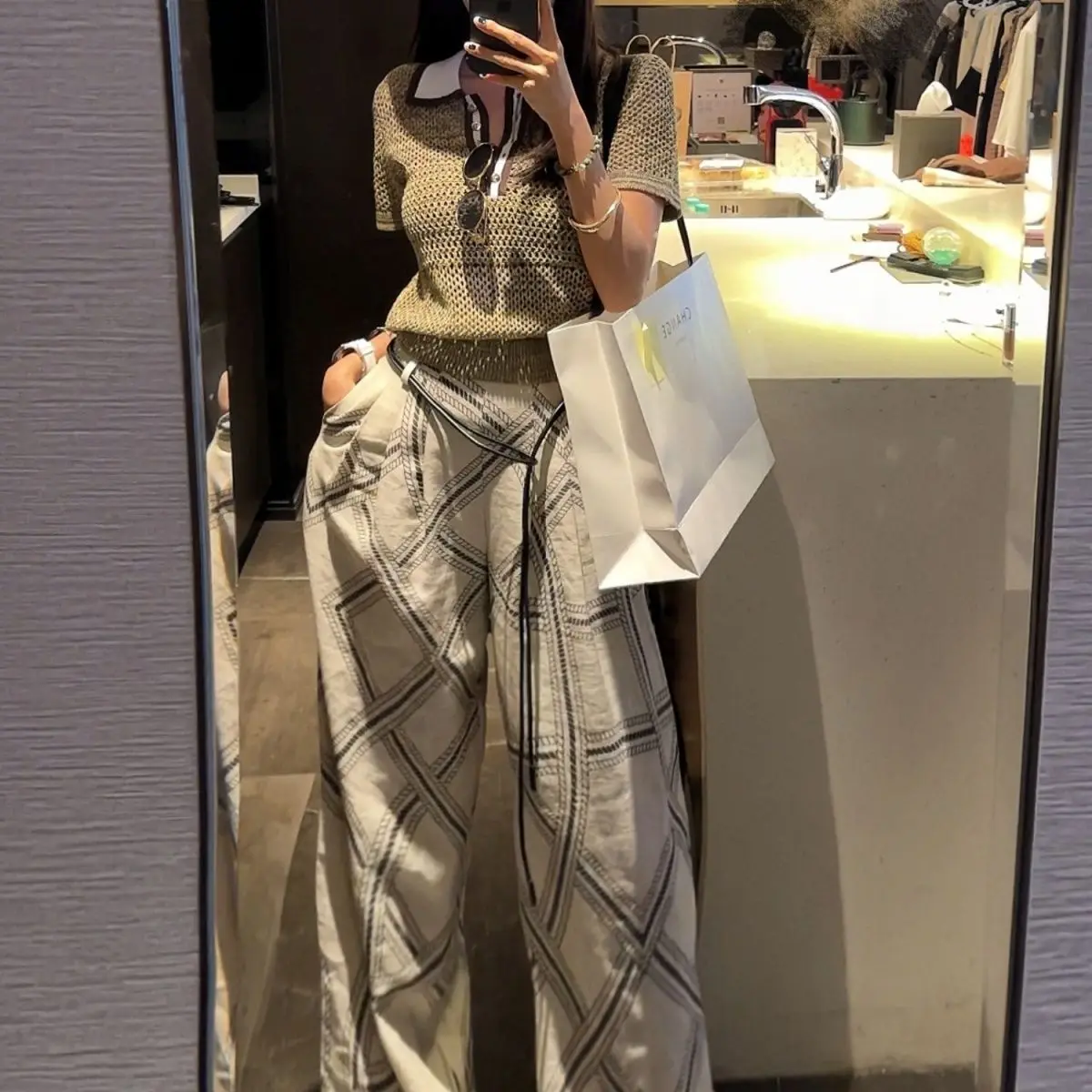 الكورية نمط قصيرة الأكمام متماسكة أعلى الصيف تفريغ الدانتيل تصميم بلوزة الفرنسية الأنيقة #4