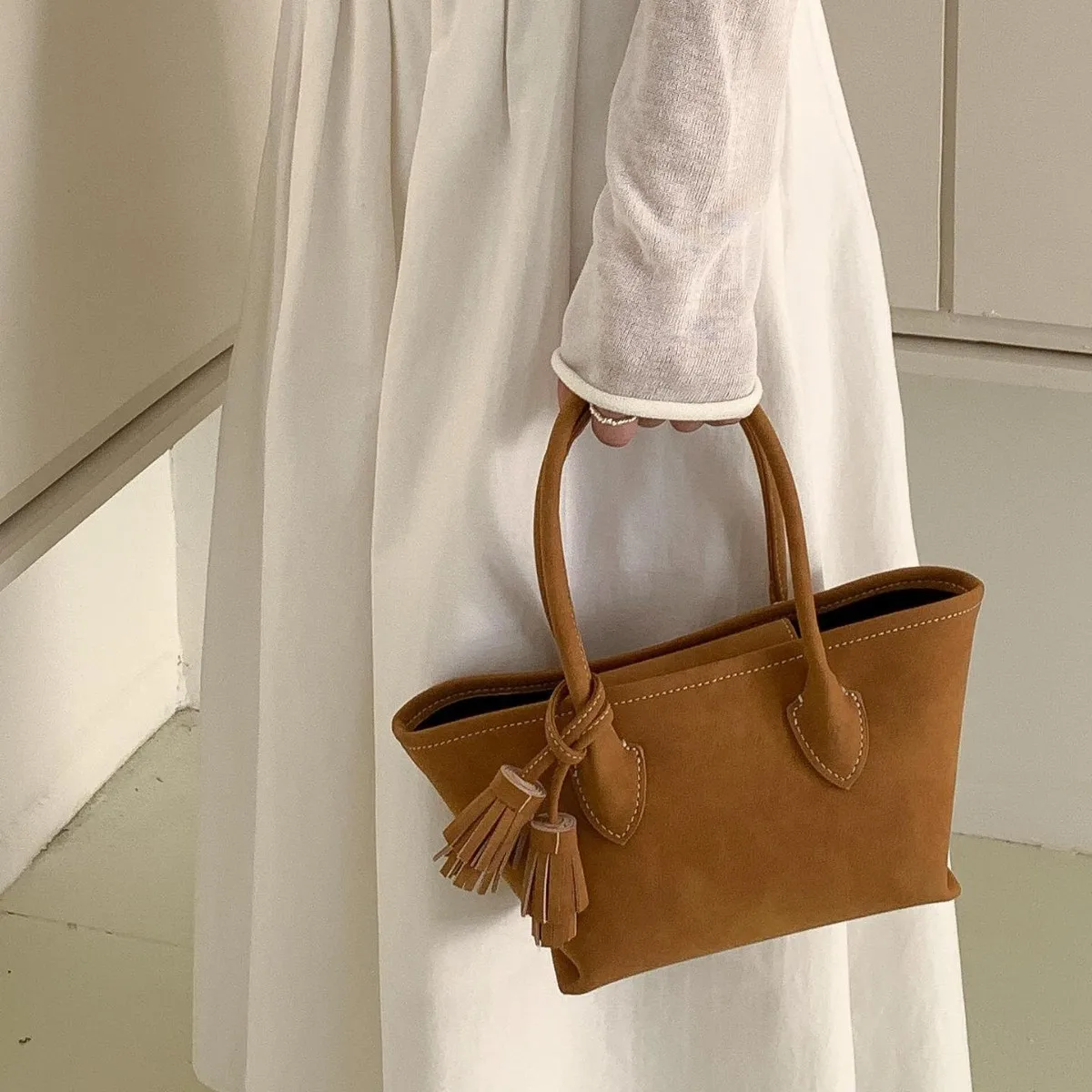 

Повседневная универсальная большая сумка из искусственной замши, однотонная сумка на плечо, маленькая сумка для женщин, сумки с ручками сверху