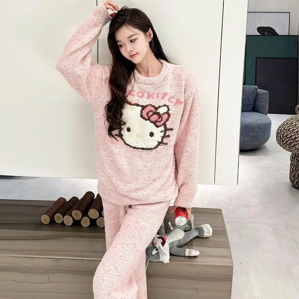 سانريو مرحبا كيتي نصف المخملية ملابس خاصة المرأة الخريف والشتاء المرجان المخملية سميكة لينة Homewear سيدة طويلة الأكمام فستان أطفال مع سروال داخلي