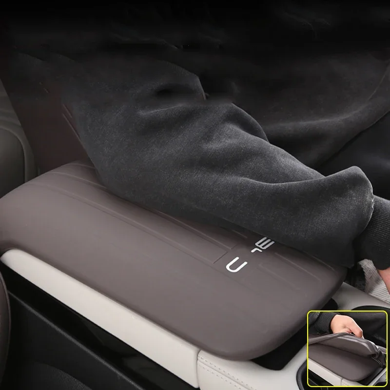 OUY For Byd Song Plus Dmi/Ev Door Handrail Silicone Cover Gear Shift Armrest Box Protection Cover Auto Interior Accessory