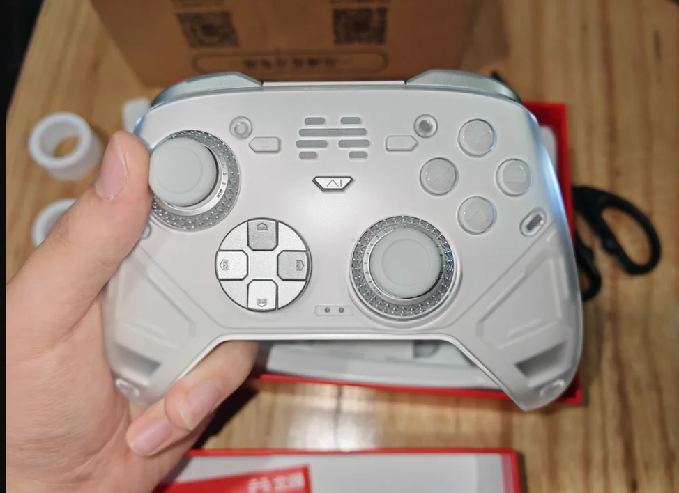 베이통 쿤펑 70 AI 지능형 제어 엘리트 게임 컨트롤러는 스위치2/PC/모바일/팀스 게임 컨트롤러용입니다.