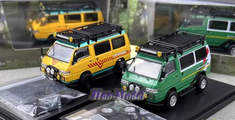 autobots 1/64 For Delica AM Car Model Alloy Diecast Simulation Toys Boys Birthday Gifts Hobby Display Collection Yellow/Green