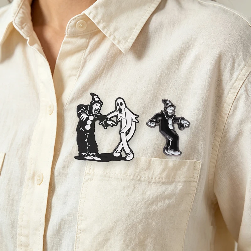 Funny Clown Ghost Brooch Enamel Pin Horror Movie The Clown Dancing Brooch Lapel Pin Backpack Accessories Halloween Jewelry Gifts