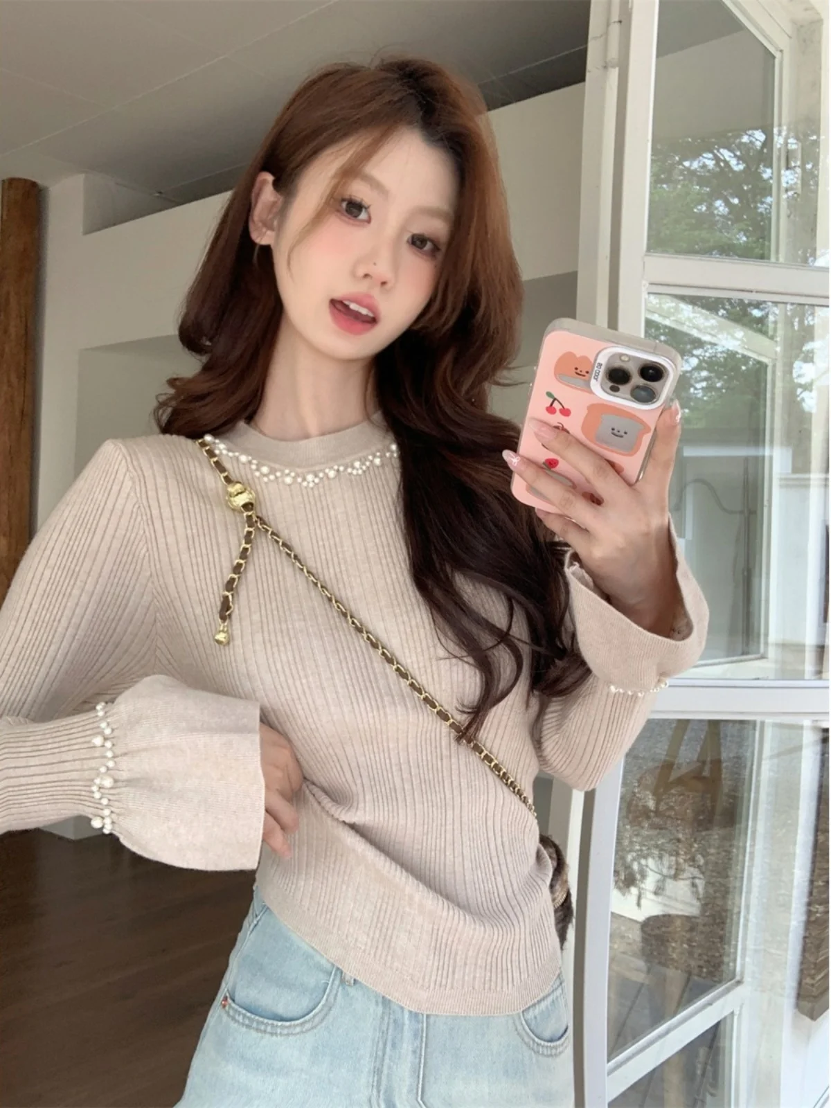 

Весенне-осенний вязаный свитер с бисером и полосками, модный женский свитер с рукавами-колокол, облегающий топ для ношения под одеждой