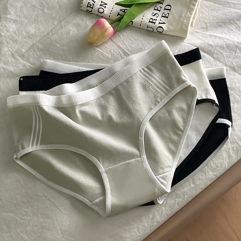 3-teiliges Damen-Unterwäsche-Set aus Baumwolle, Atmungsaktive Slips mit Mittelhohem Bund, Einfarbige Weiche Sport-Unterhosen, Bequeme Höschen