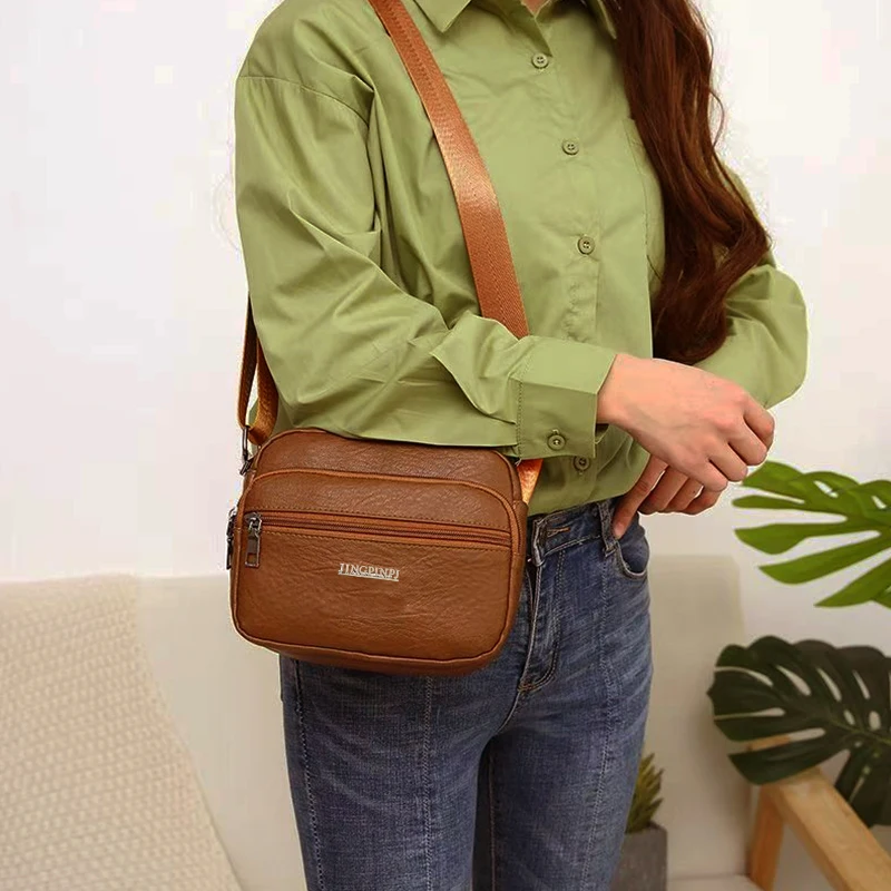 Neutral style shoulder bags for men and women, suitable for casual outings and social gatherings, with a cross-body design.