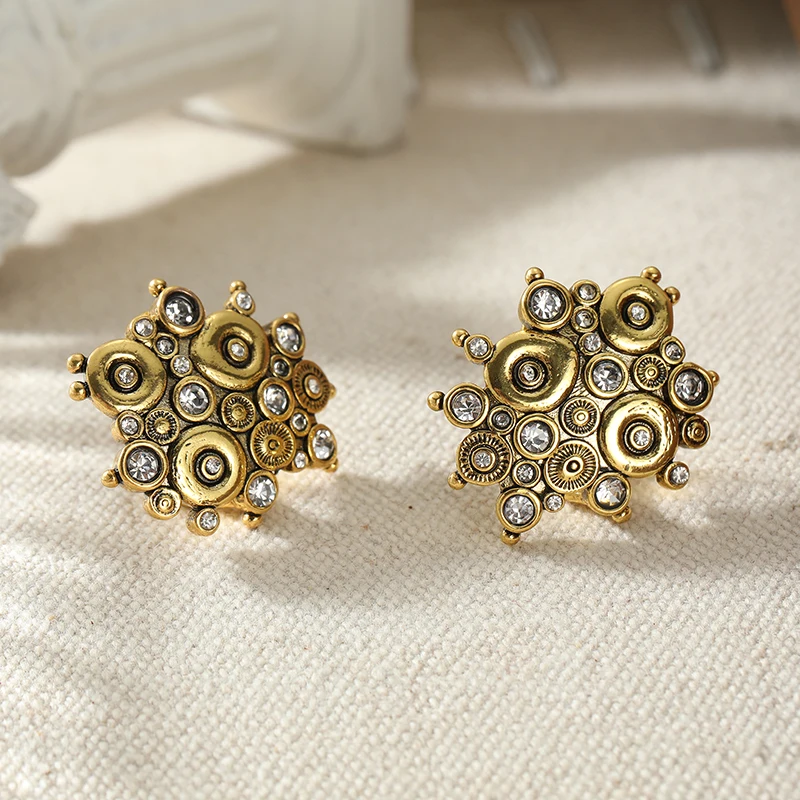 Bohemian Style Women's Irregular Shaped Earrings Inlay Synthetic Zircon Stud Earrings Travel Vacation Casual Jewelry Accessory