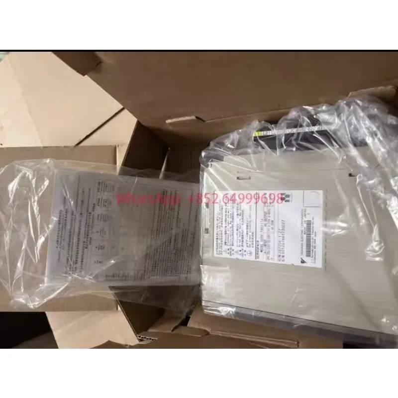 

SGDV-1R6A11A Совершенно новый сервопривод SGDV 1R6A11A