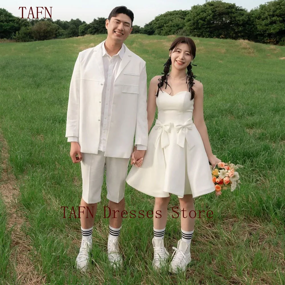 TAFN Simple Korea Wedding Dresses Photo Shoot Sweetheart Strapless A-line Bridal Gown Sleeveless Bowknot Mini Party Dresses