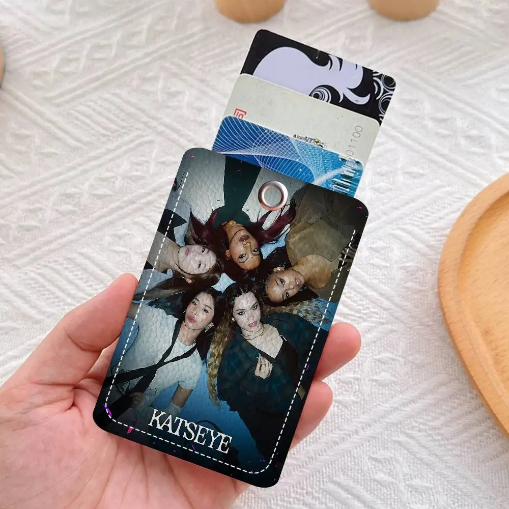 Singer Katseye Bank Card,Subway, Bus Card Holder Keychain Key Ring Door Access Tags ID Card Case Keychain Access