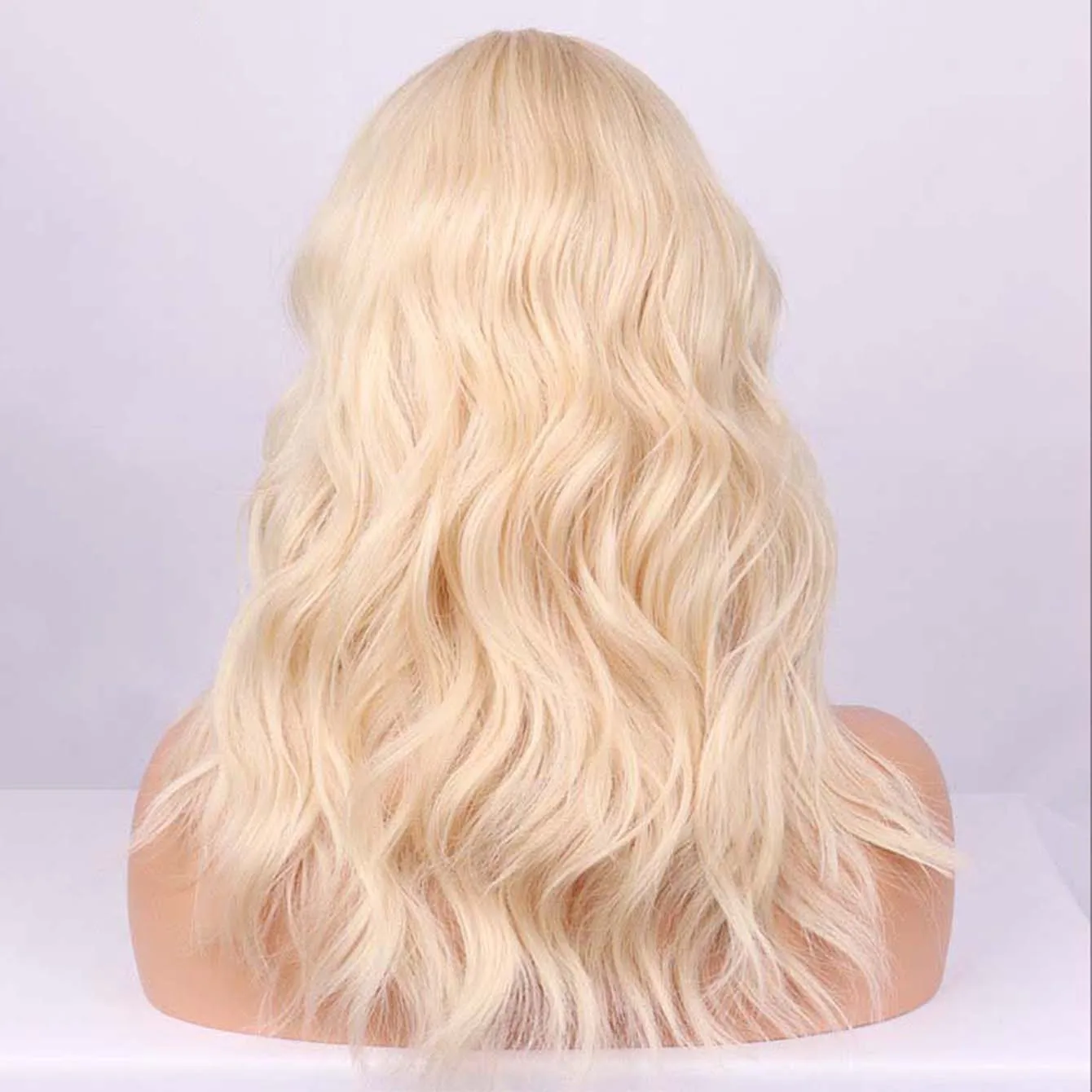 Synthetic Wigs Long Wavy Blonde Wigs with Bangs for White Women Cosplay Party Daily Use Wig Heat Resistant Fiber