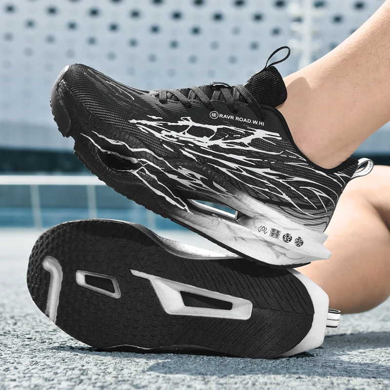 Men's Casual Sports Shoes, Carbon Plate Racing Running Shoes, Comfortable Cushioning, Blade Tennis Shoes, Suitable for Gym Jogging, Cool Style, Breathable and Non-Slip, Same Style for Men and Women Couples