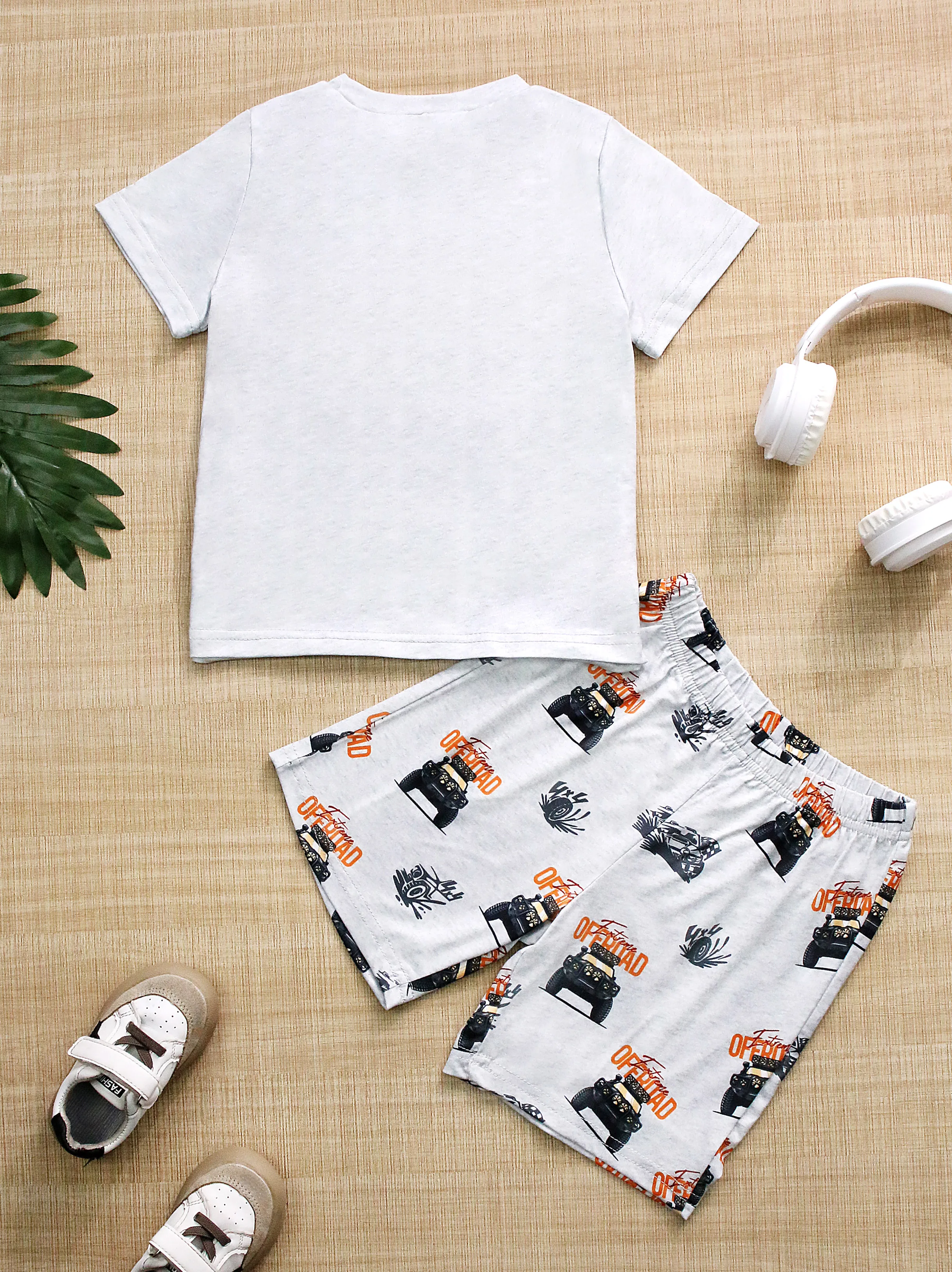 Boys 2-piece Pajama Set Cartoon Cool Car Print Crew Neck Short Sleeve T-shirt + Matching Shorts Comfy Loungewear