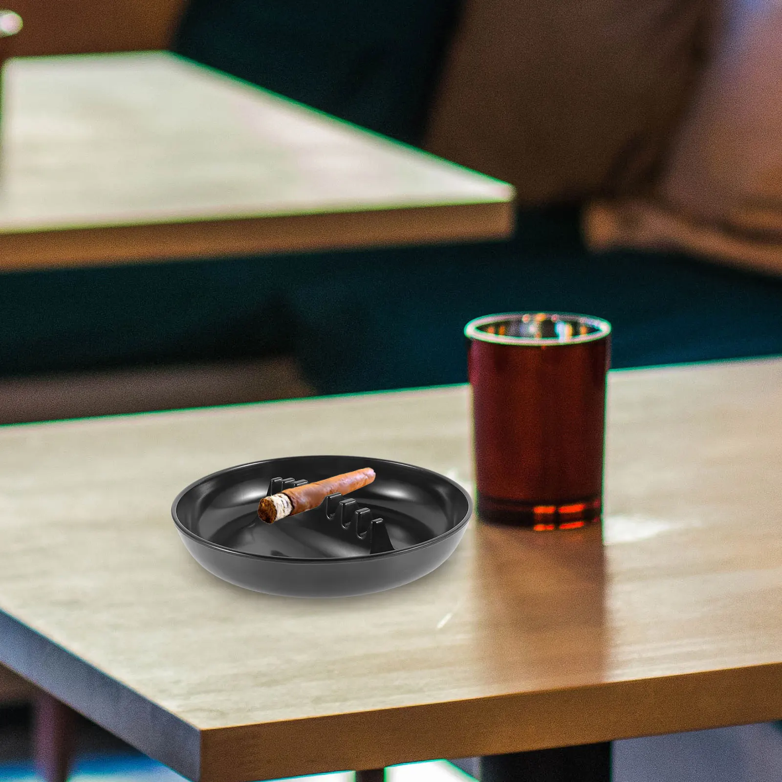 

Black 7-Slot Cigarette Ashtray Rack Plastic Easy Clean Home Hotel Restaurant Modern Style Decorative Indoor Outdoor Use