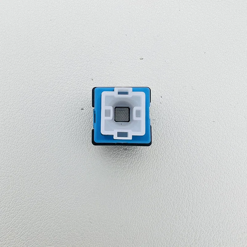 The brand-new original B3K-T13L mechanical keyboard switch microswitch is compatible with Logitech G910 and G310 RGB switches