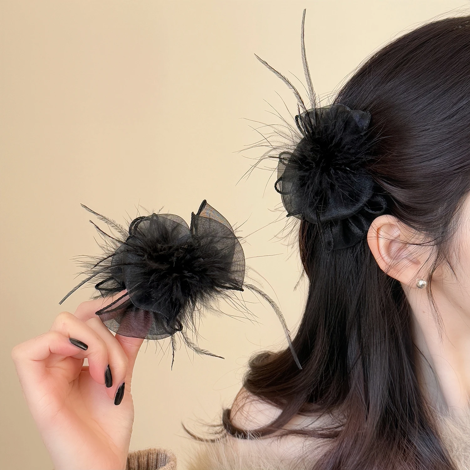presilha-lateral-e-com-penas-pretas-estilo-hepburn-acorio-de-cabelo-versatil-para-meio-coque-alta-elasticidade