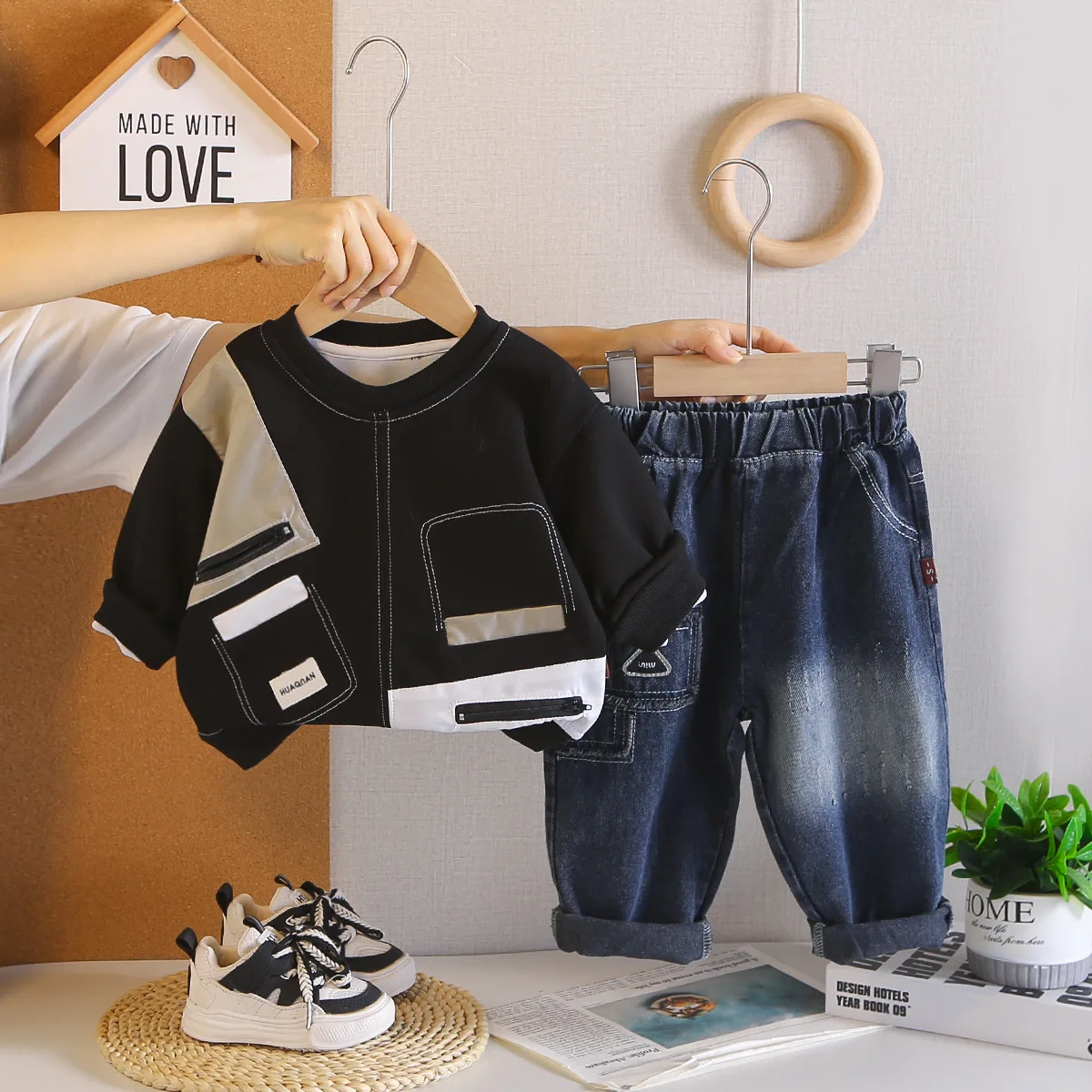 Toddler Boys 2 Piece Tracksuit Color Patchwork Pocket Sweatshirt and Denim Pants Kids Spring Streetwear Casual Matching Outfit