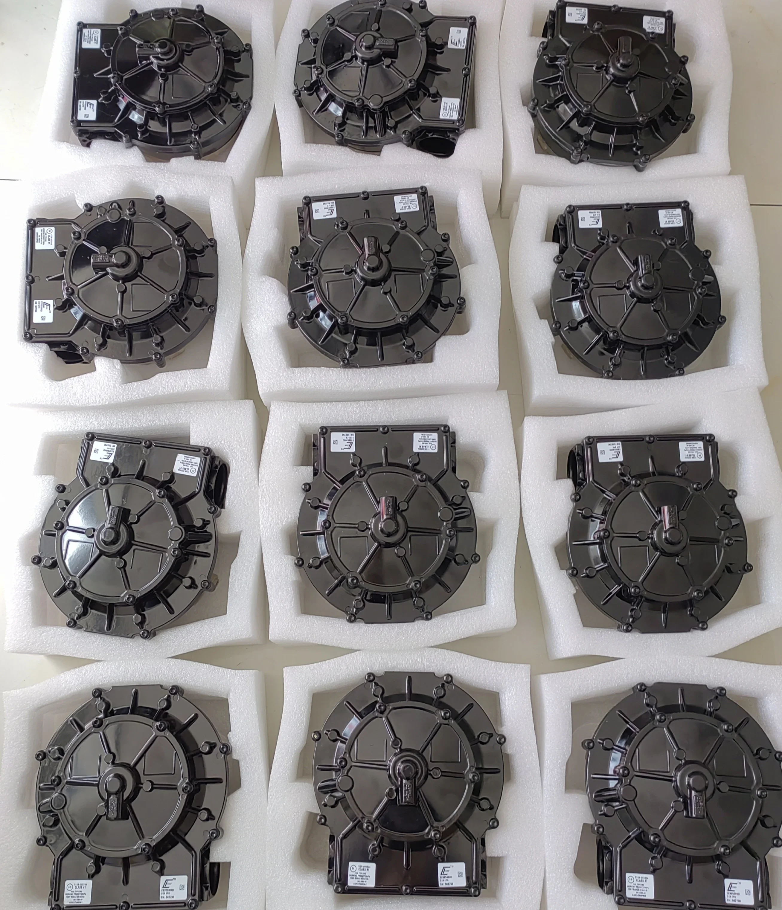 VG 1238110127    двухступенчатый редуктор давления EPR