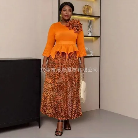 

Miyake Pleated Skirt Suit Women 2025 New Solid Color Irregular Three-dimensional Flower Top + Leopard Print Skirt Two-piece Set
