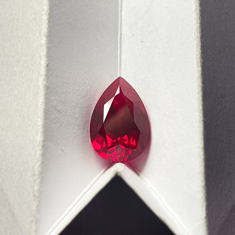 พลอยทับทิมสังเคราะห์ทรงลูกแพร์ - Jewelry Making Gemstones บทวิจารณ์และราคา
